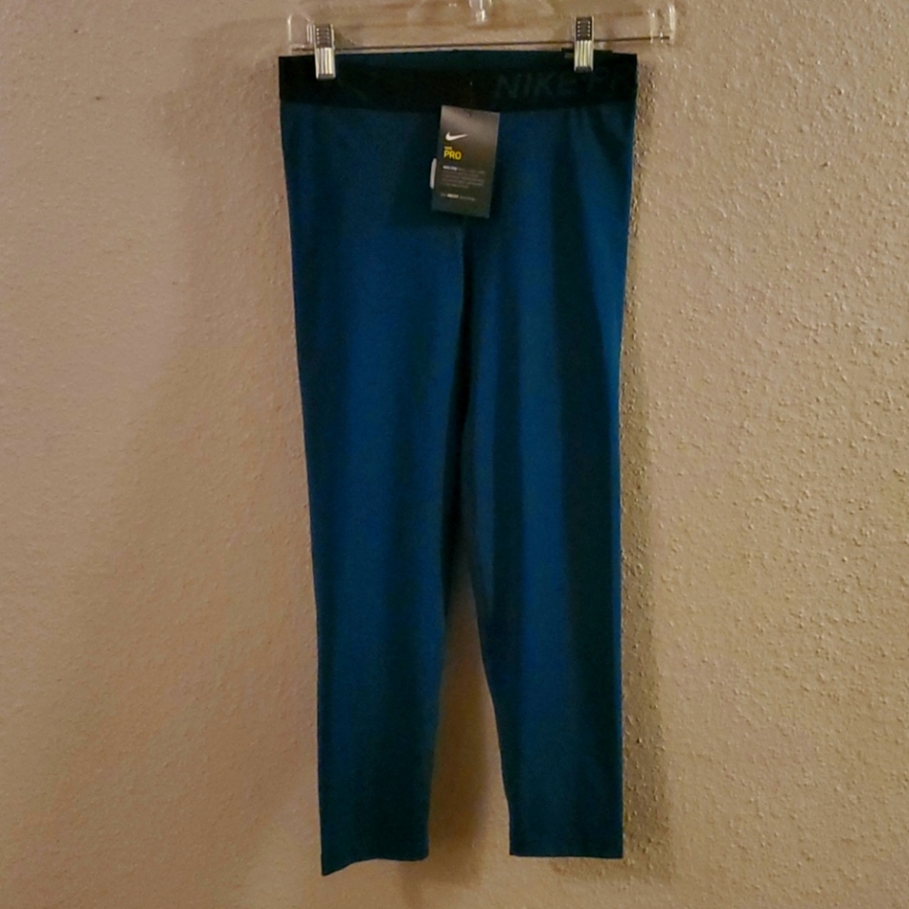 Nike pro Capri
